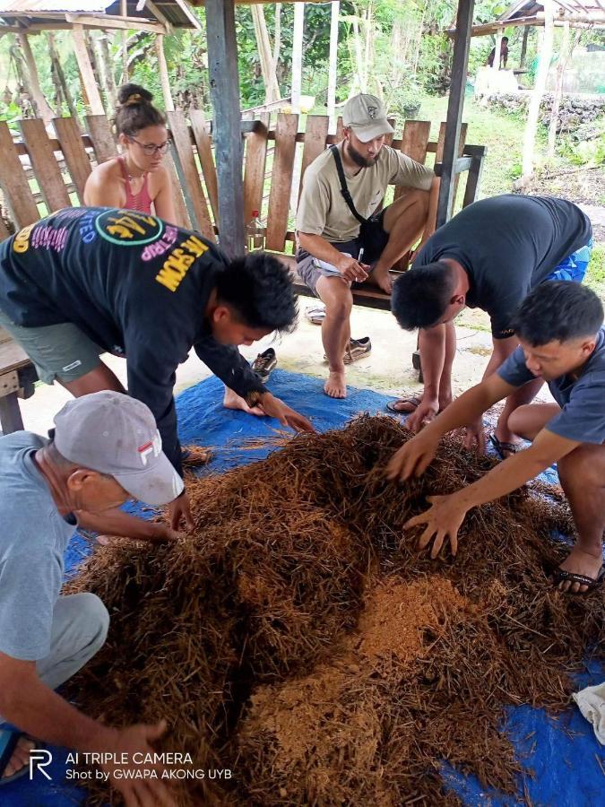 Jolits Ecogarden Hostel Batuan Exteriér fotografie