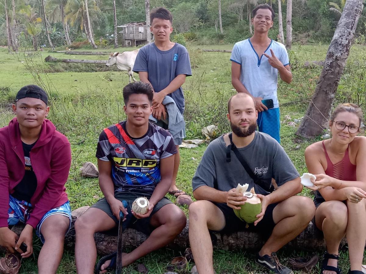 Jolits Ecogarden Hostel Batuan Exteriér fotografie